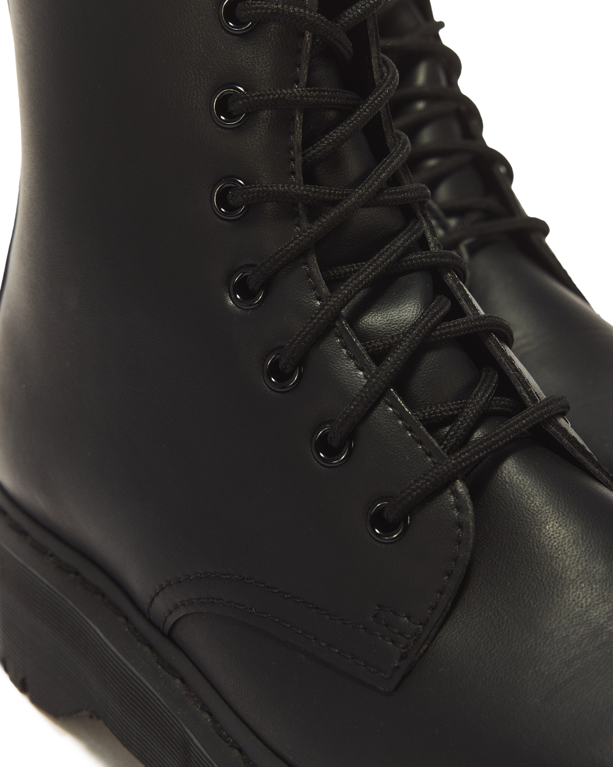 Vegan Jadon II Boot Mono Platforms in Black