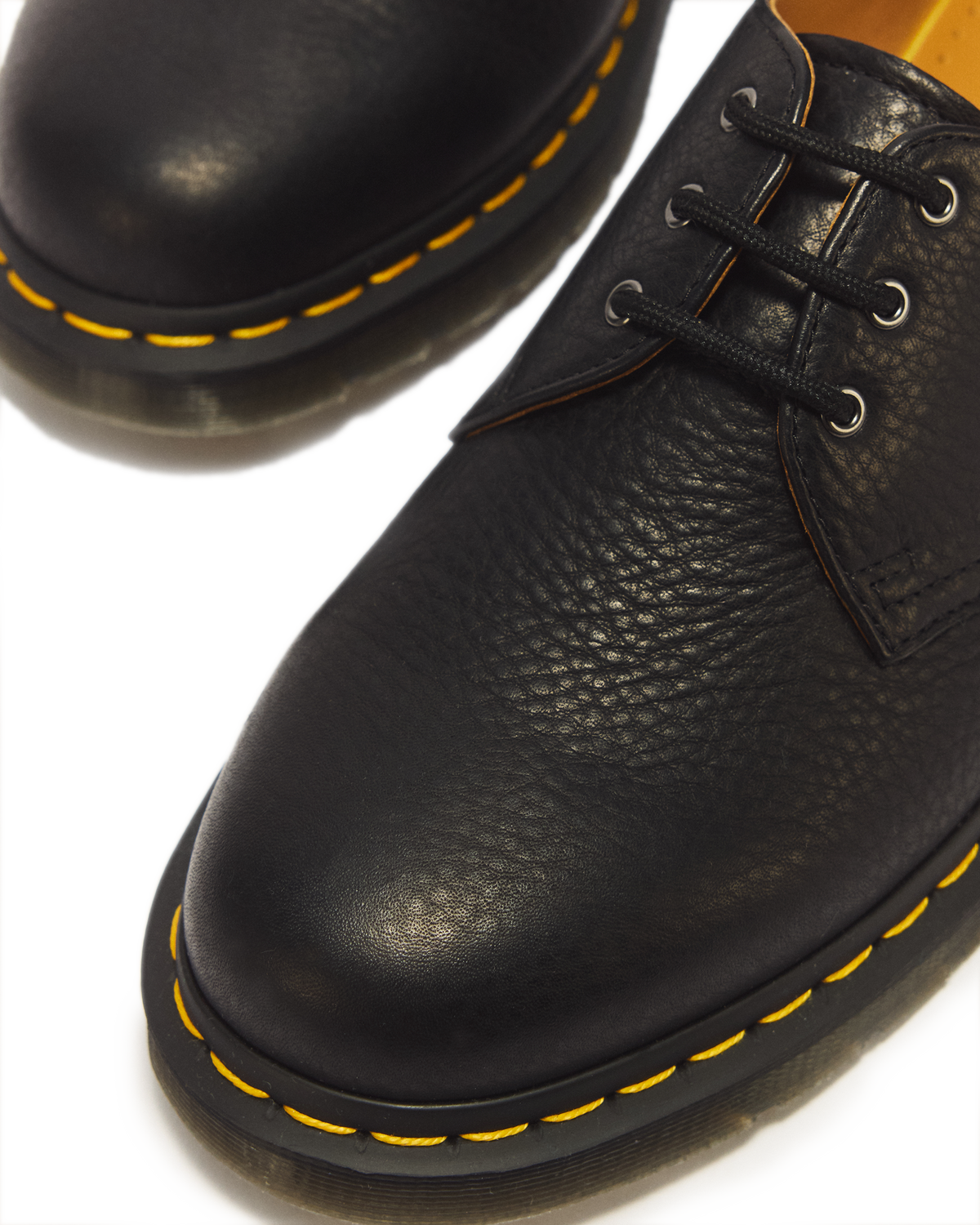 1461 Ambassador Leather Oxford Shoes in Black