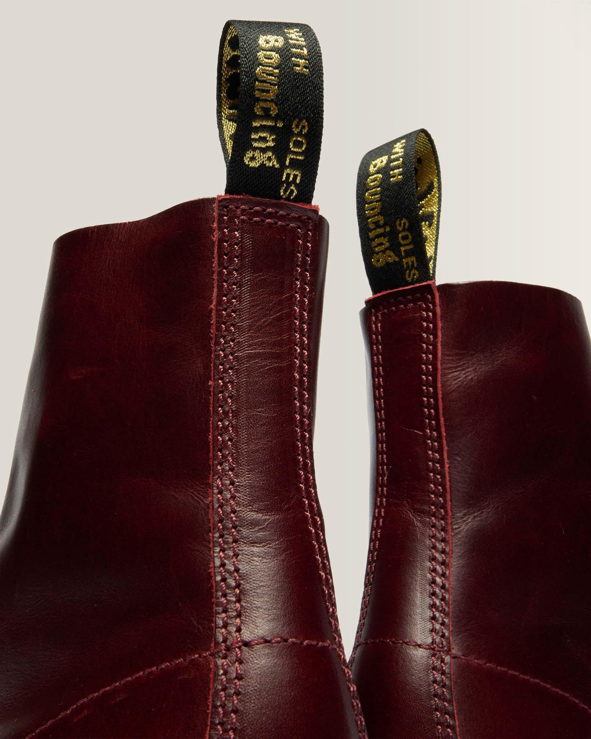 1460 Made In England Classic Calf Leather Boots in Burgundy