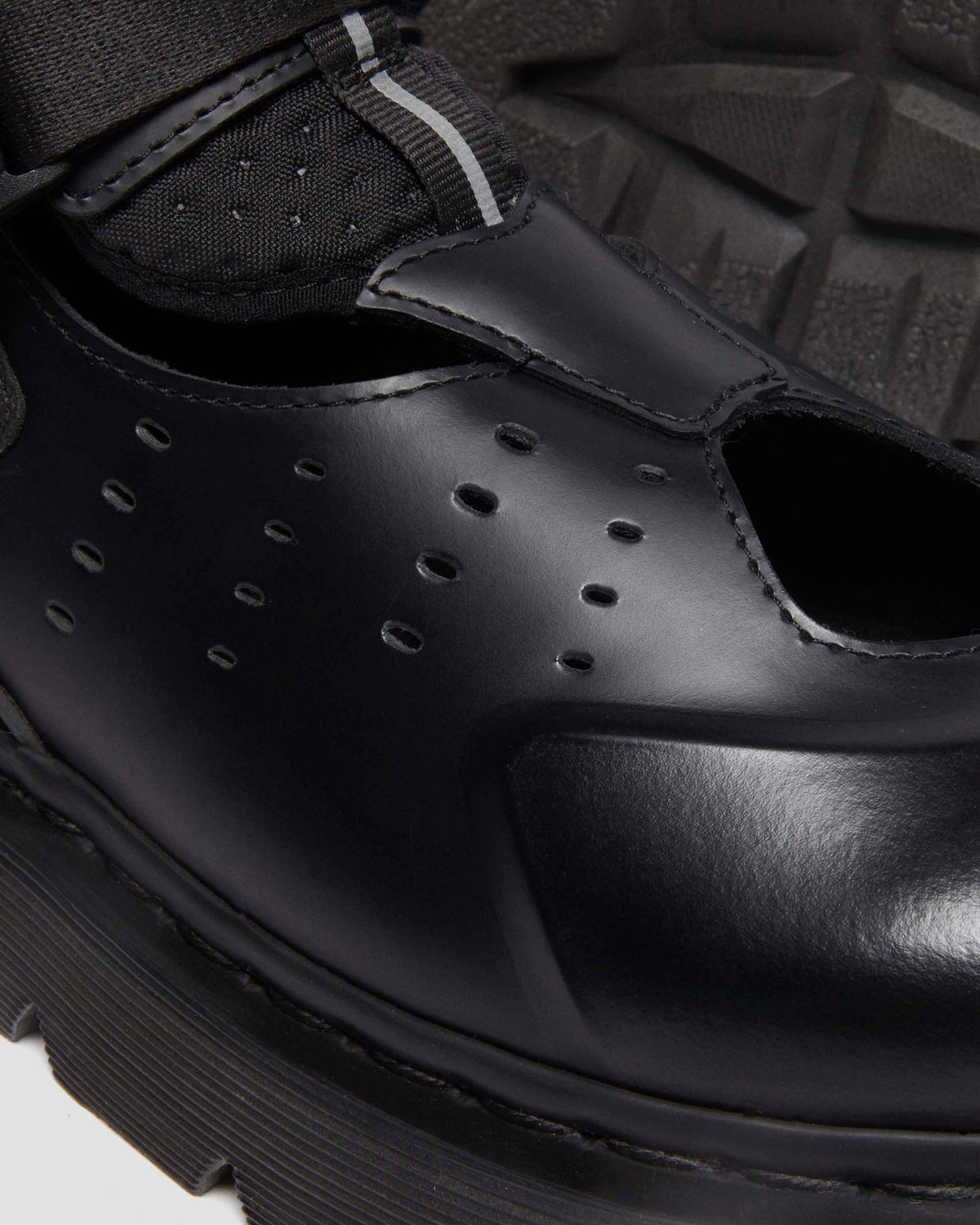 VENT XX01 in Black