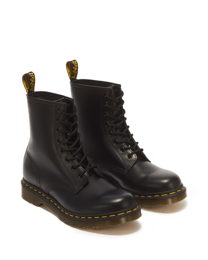 1460 Smooth Leather Lace Up Boots in Black