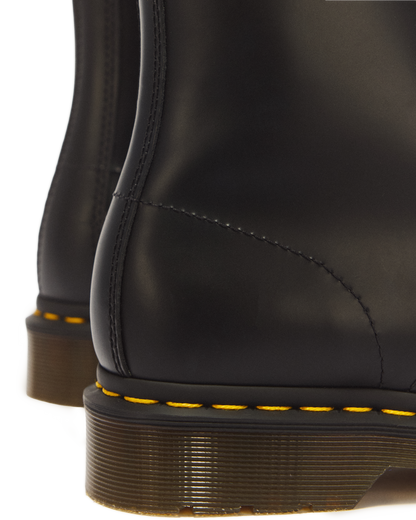 1460 Smooth Leather Lace Up Boots in Black