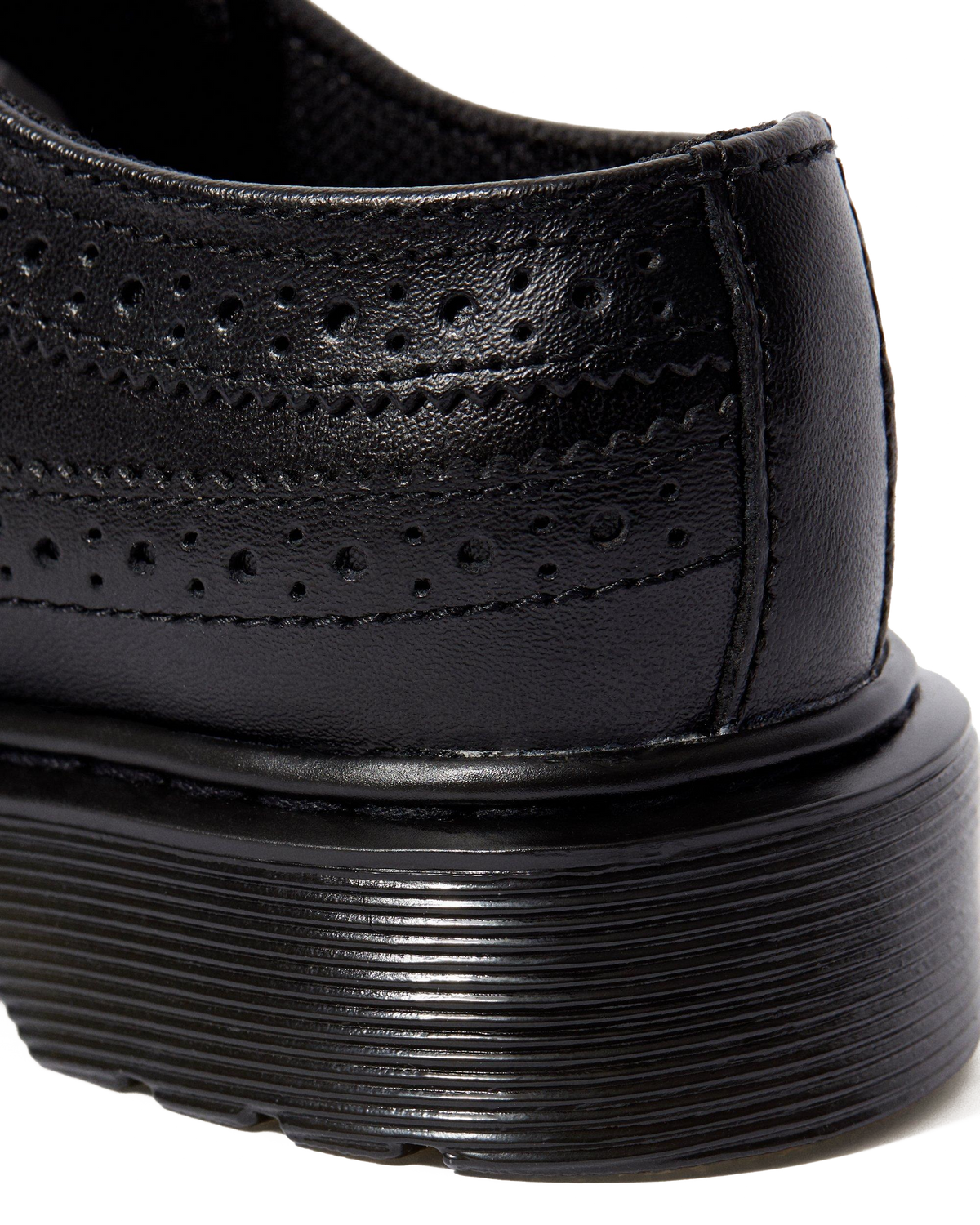 Junior 3989 in Black