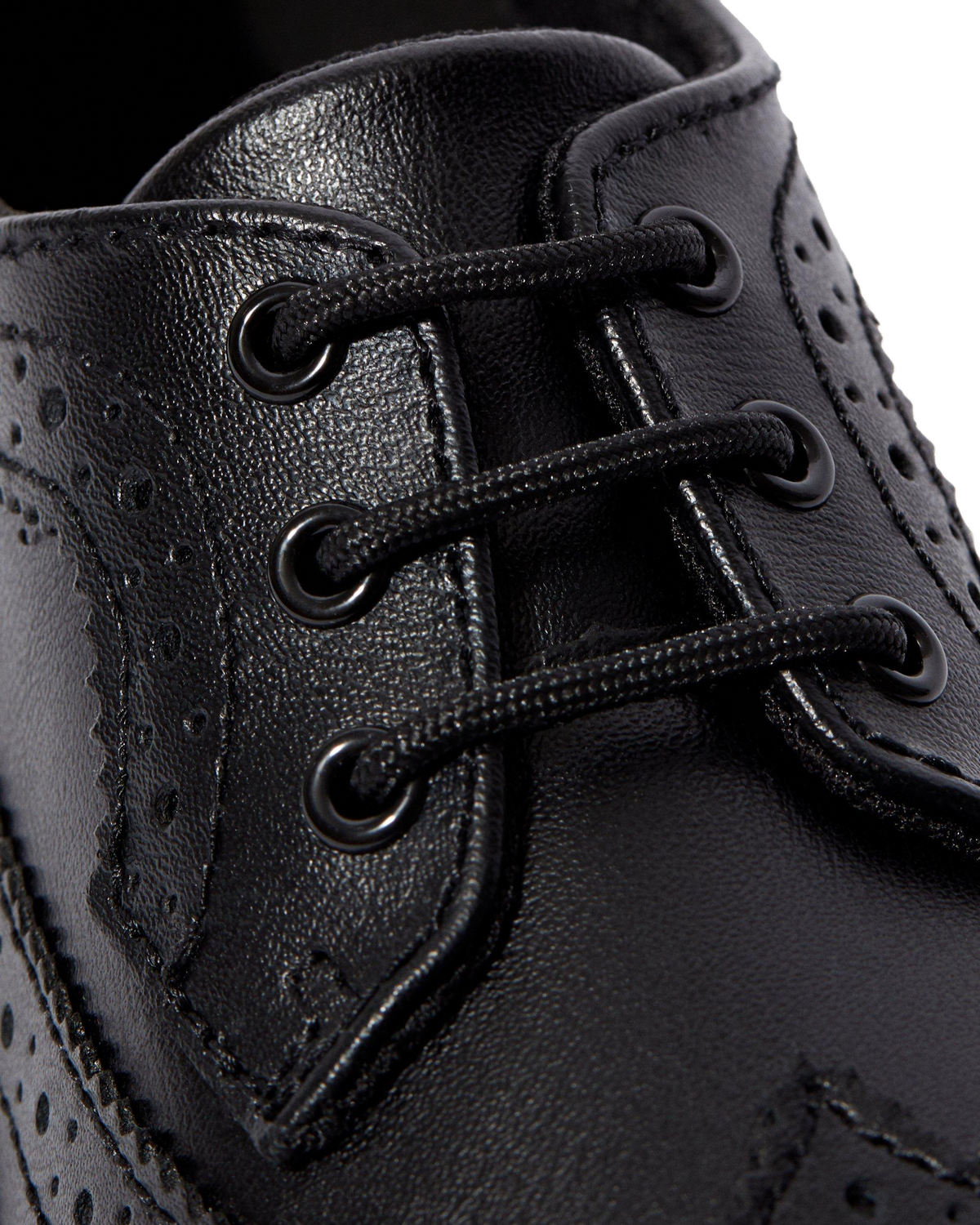 Junior 3989 in Black