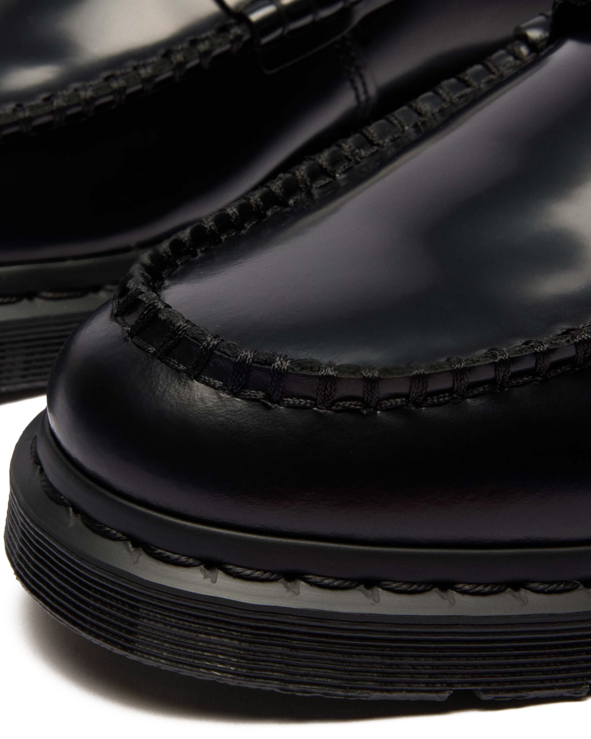 Penton Polished Smooth in Black