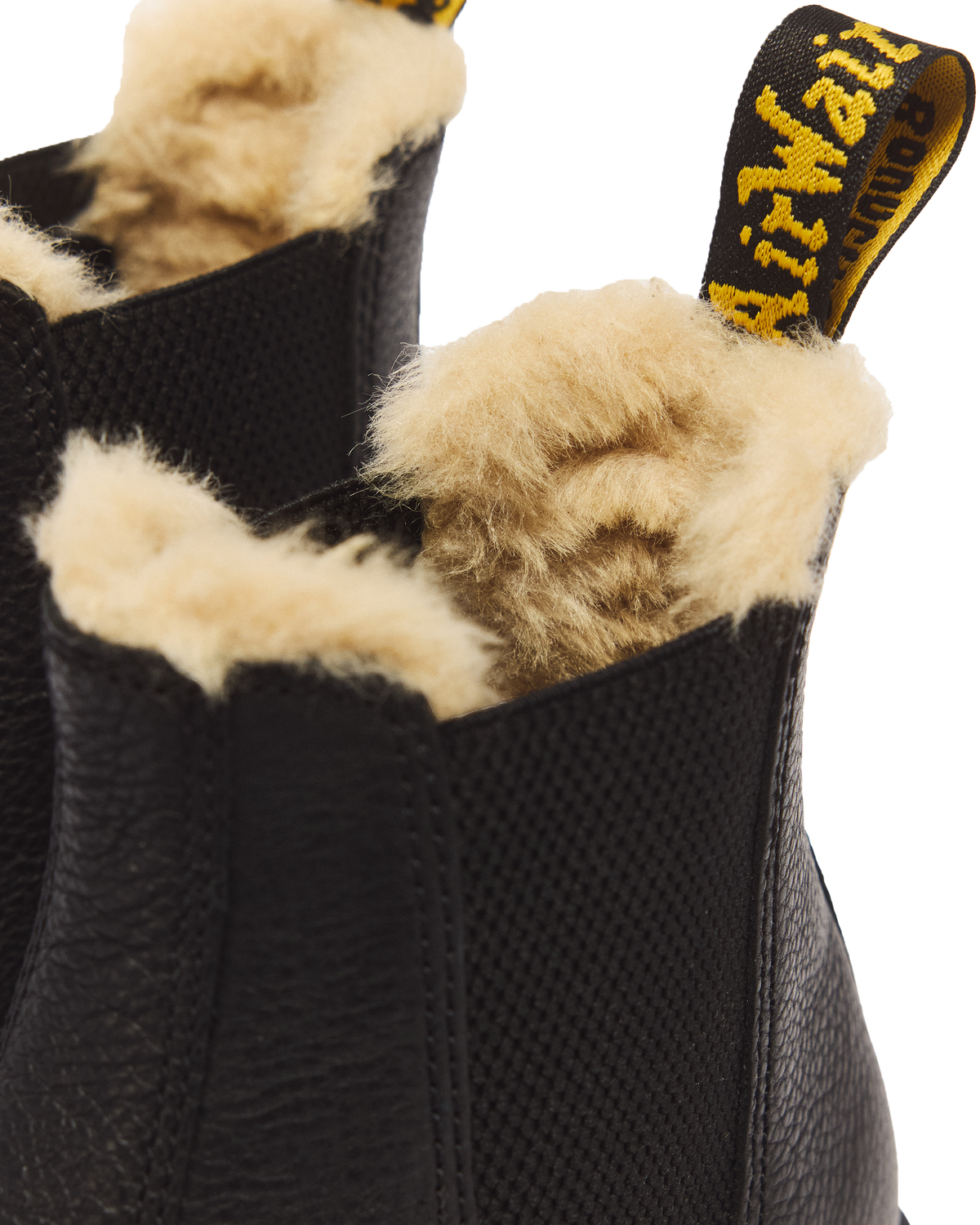 2976 Faux Fur Lined Platform Chelsea Boots in Black