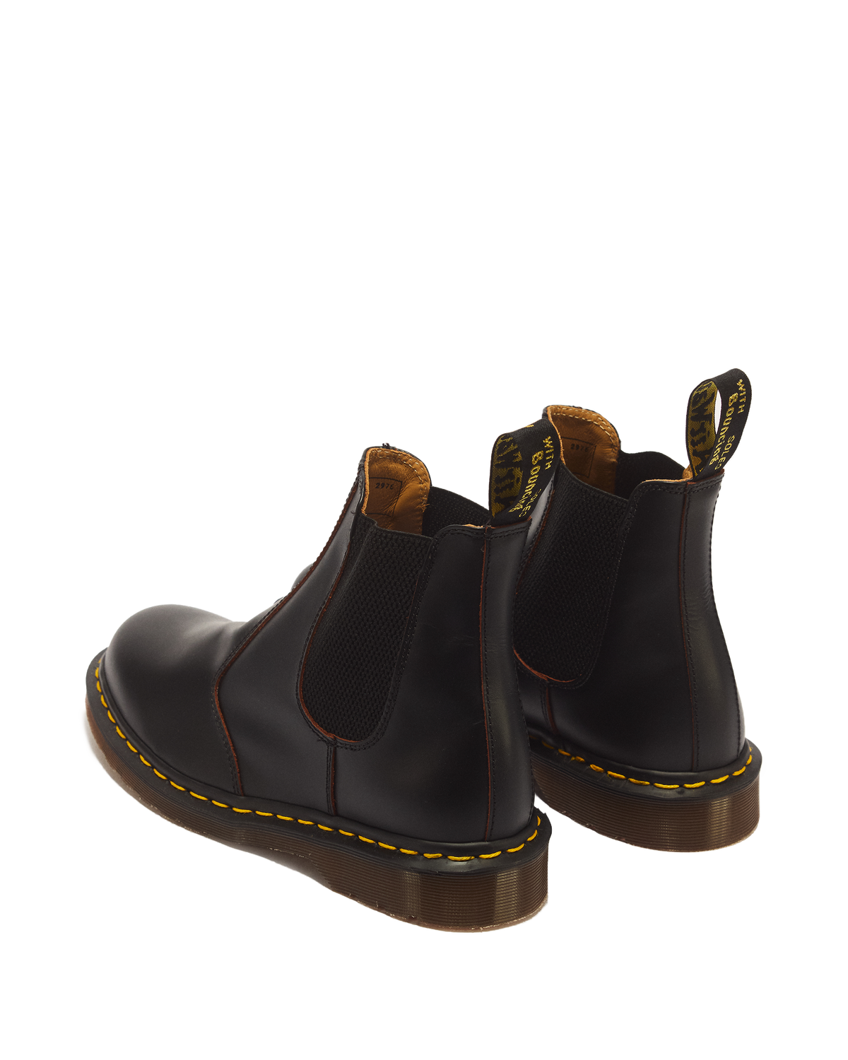 2976 Vintage Made In England Chelsea Boots in England Chelsea Boots in Black