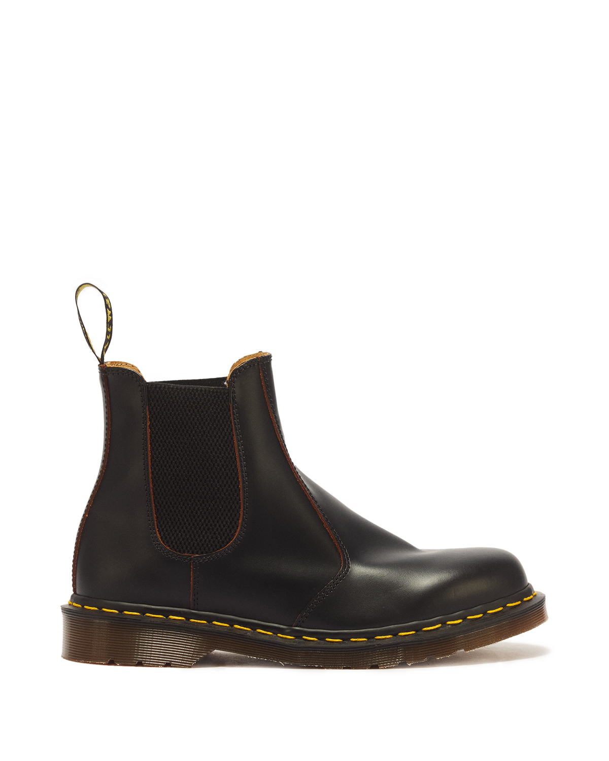 2976 Vintage Made In England Chelsea Boots in England Chelsea Boots in Black