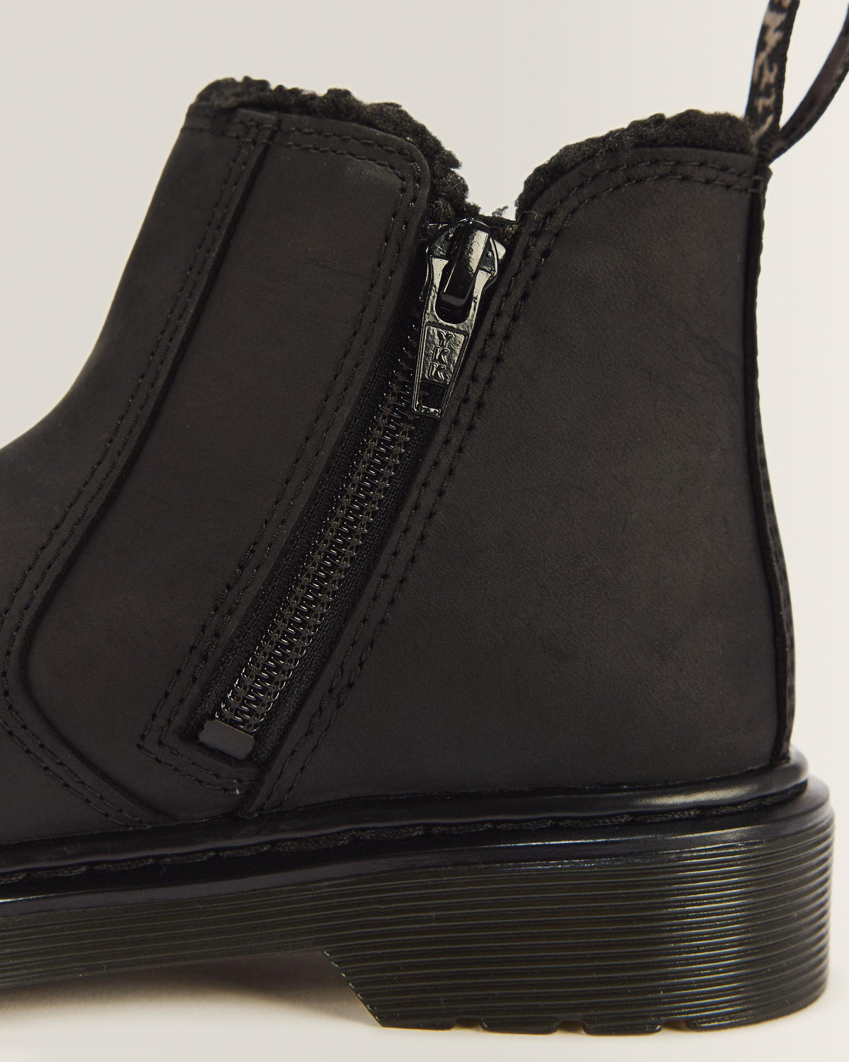Junior 2976 Leonore Faux Fur Lined Chelsea Boots in Black