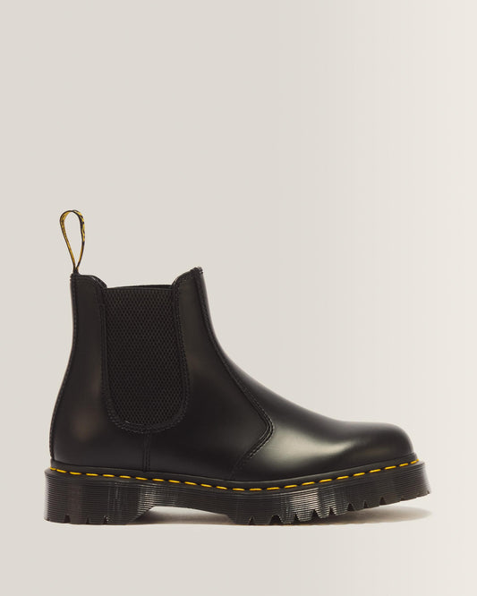 2976 Bex Smooth Leather Chelsea Boots in Black
