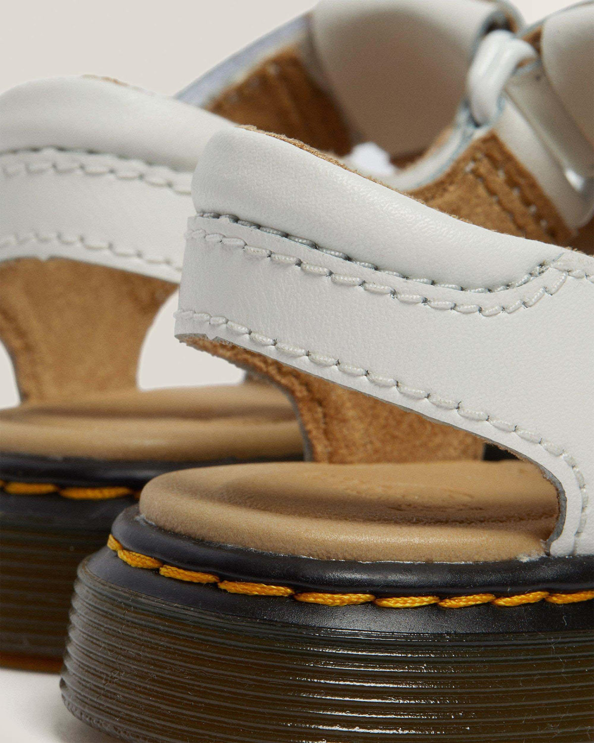Toddler Moby II Leather Velcro Sandals in White T Lamper