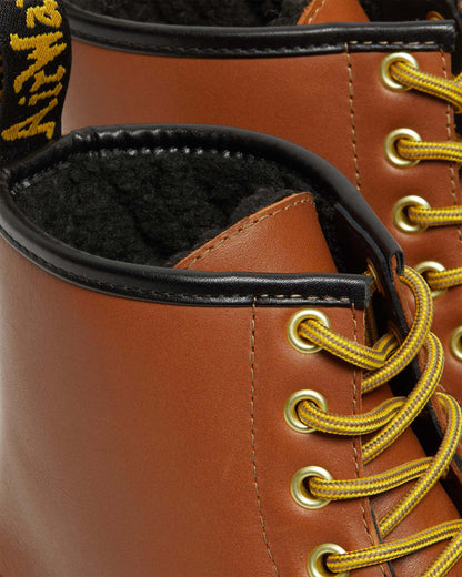 1460 DM's Wintergrip Leather Lace Up Boots in Tan