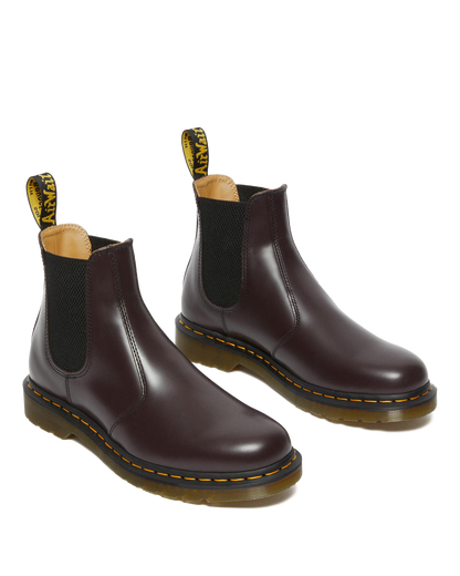 2976 Yellow Stitch Smooth Leather Chelsea Boots in Burgundy