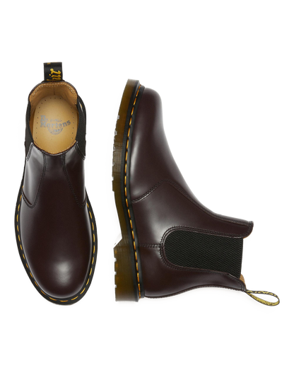 2976 Yellow Stitch Smooth Leather Chelsea Boots in Burgundy