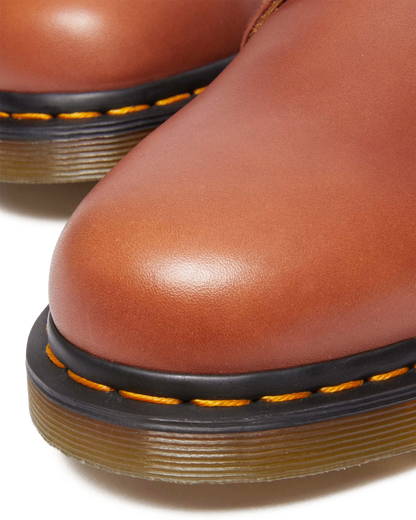 1461 Carrara Leather Oxford Shoes in Saddle Tan