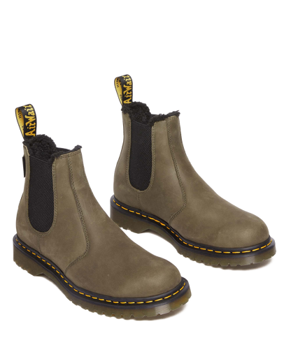 2976 Fleece Lined Leather Chelsea Boots in DMs Olive
