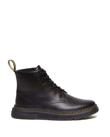 Crewson Chukka Lace Up Leather Boots in Black