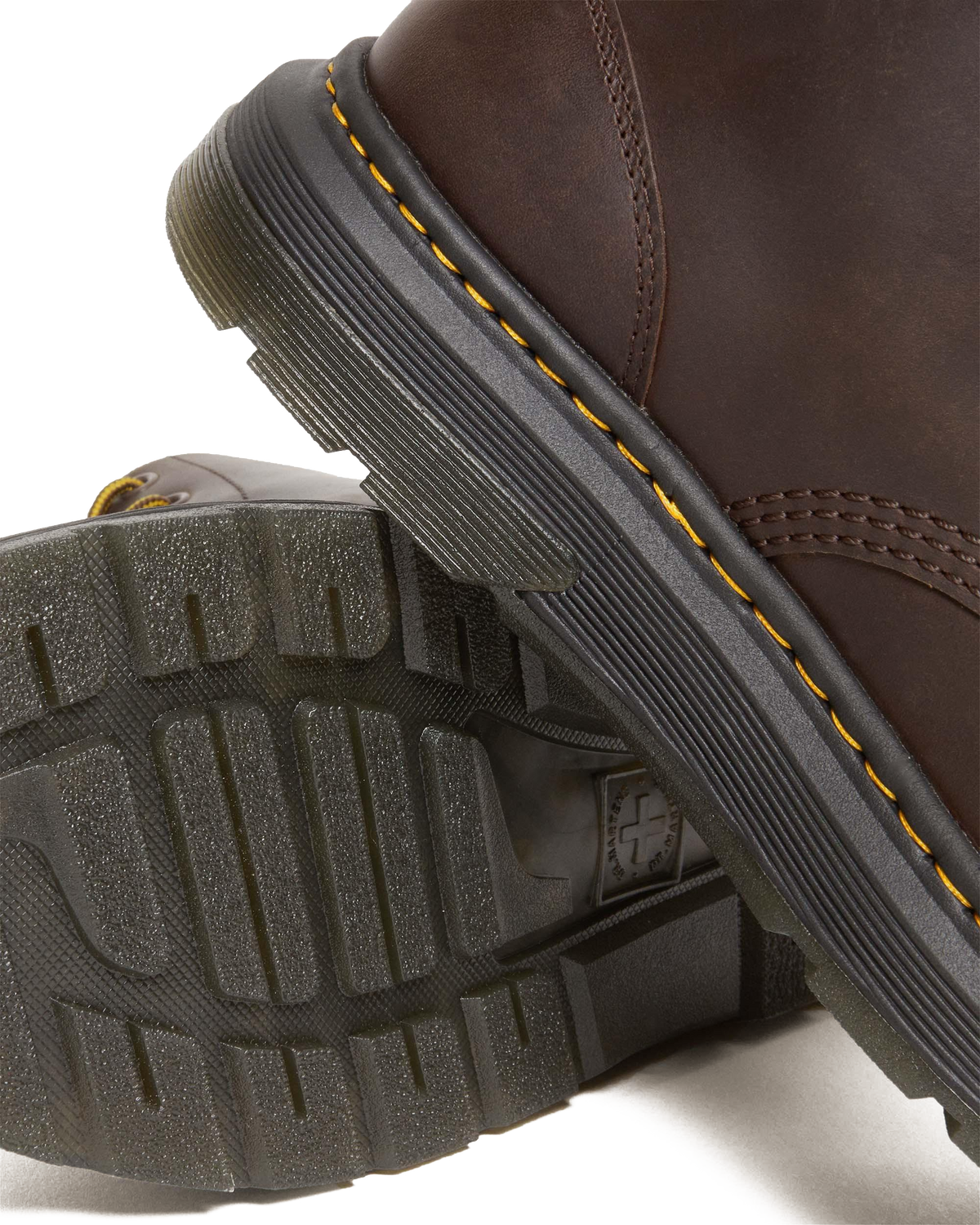 Crewson Crazy Horse Leather Casual Chukka Boots in Dark Brown