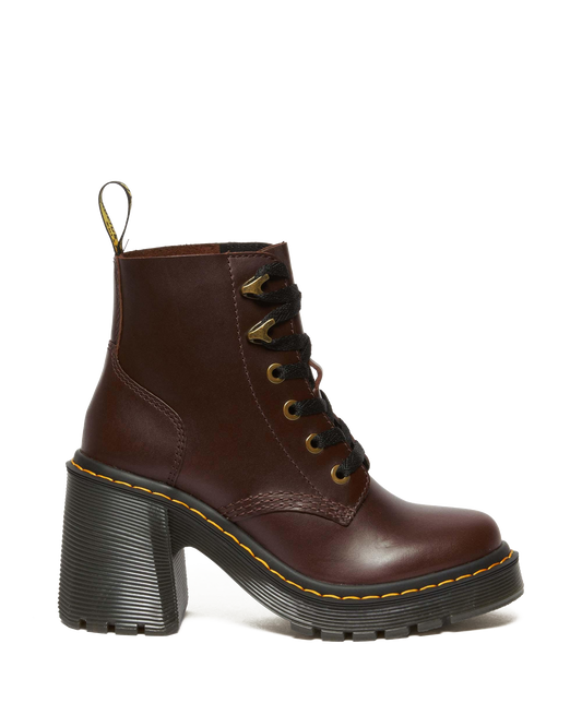 Jesy Dark Brown Classic Pull Up in Dark Brown