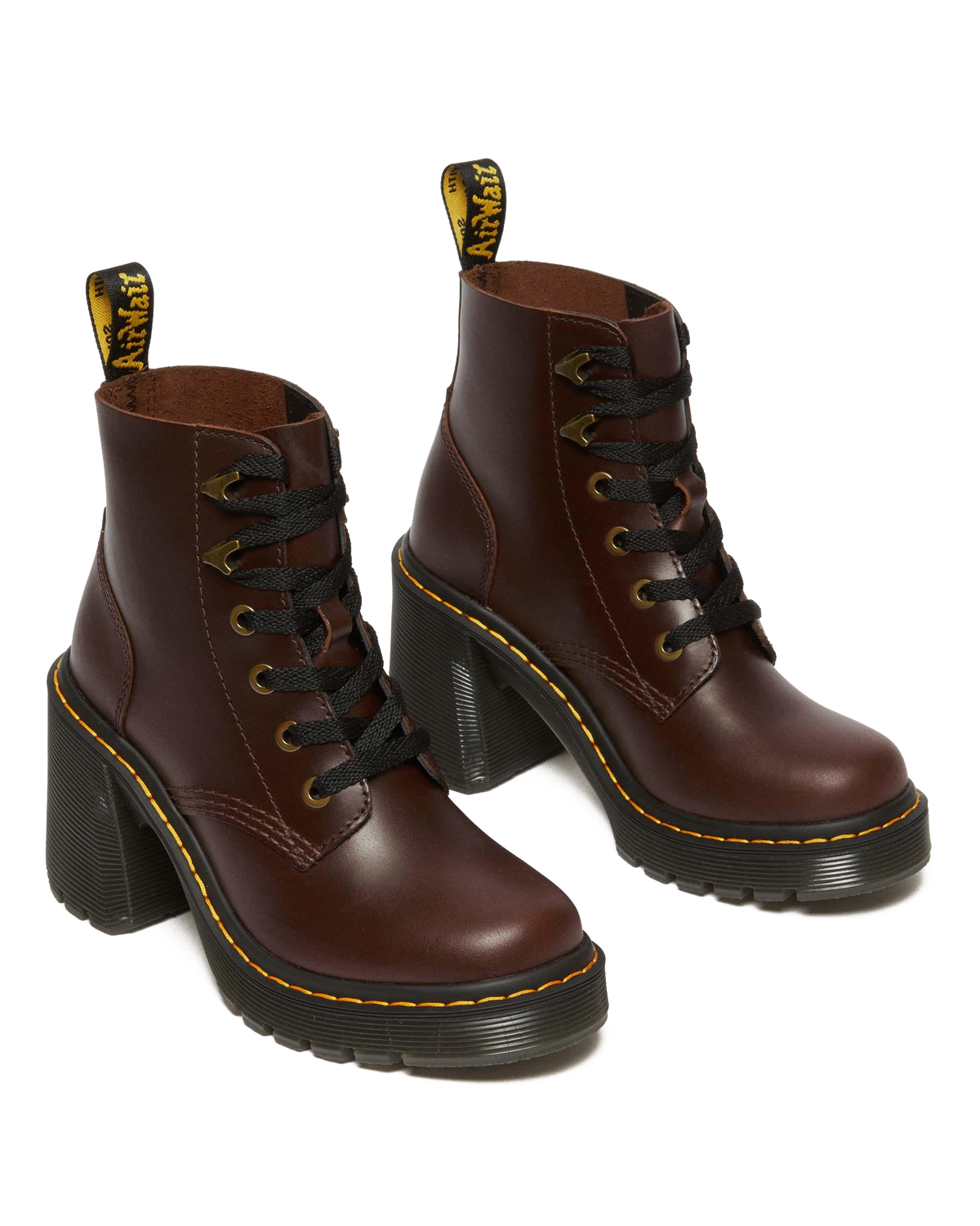 Jesy Dark Brown Classic Pull Up in Dark Brown