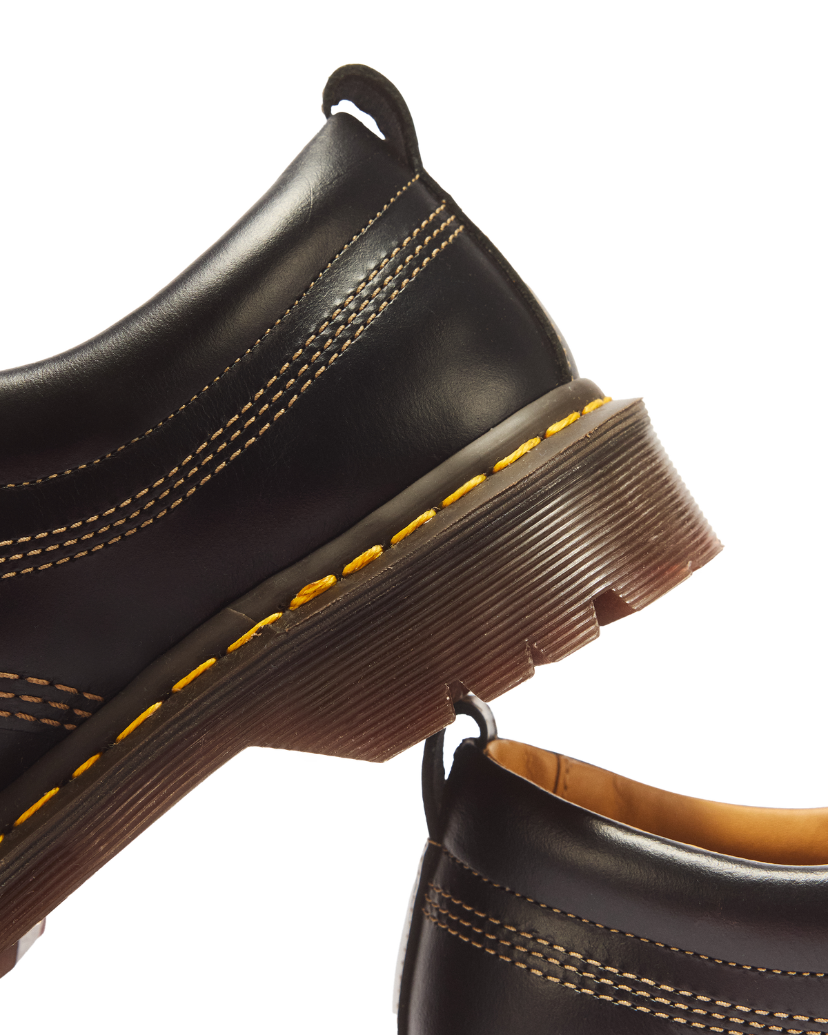 Lowell Leather Moc Toe Shoes in Black
