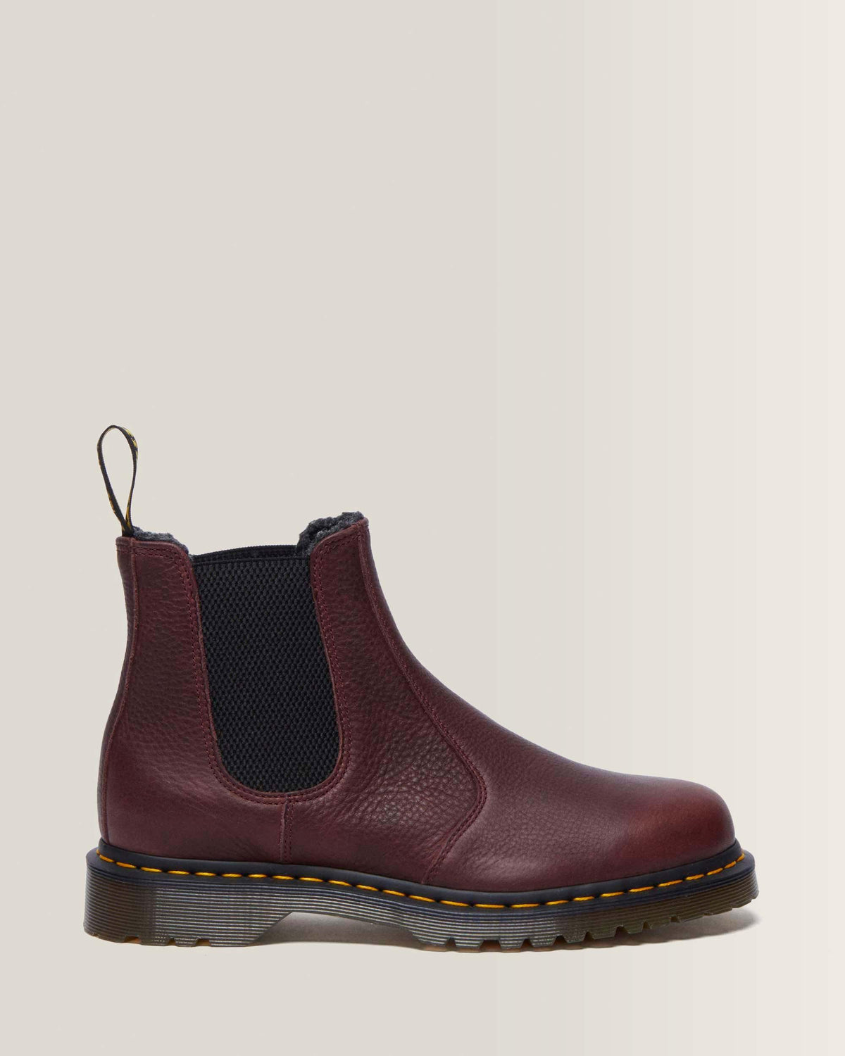 2976 Grizzly Fleece Lined Chelsea Boots in Cherry Red