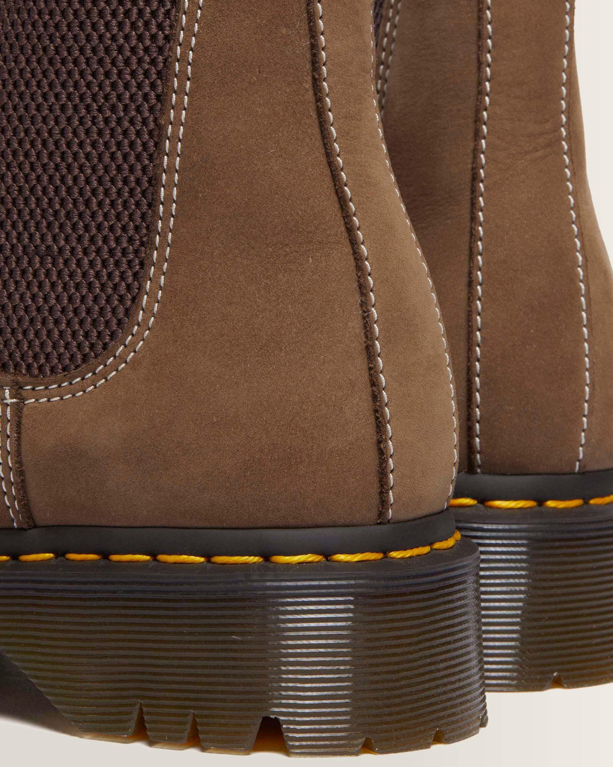 2976 Bex Faux Fur-Lined Platform Chelsea Boots in Khaki