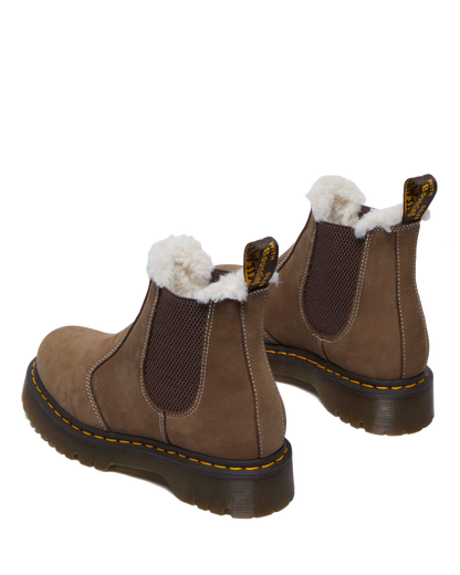 2976 Bex Faux Fur-Lined Platform Chelsea Boots in Khaki