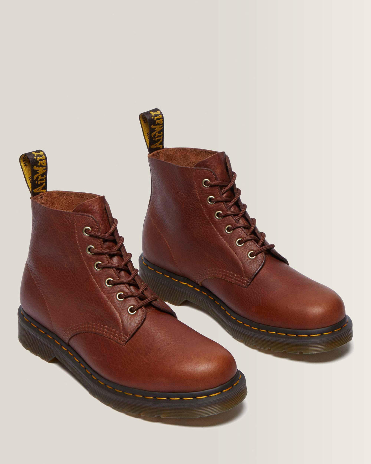 101 Ambassador Leather Ankle Boots in Cashew