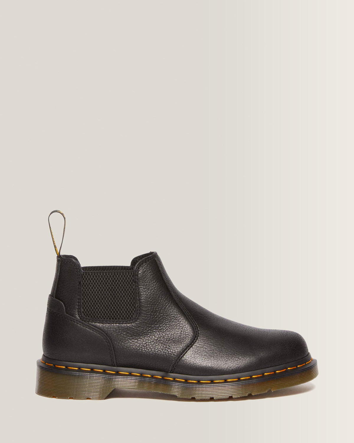2976 Lo Rogue Leather Chelsea Boots in Black