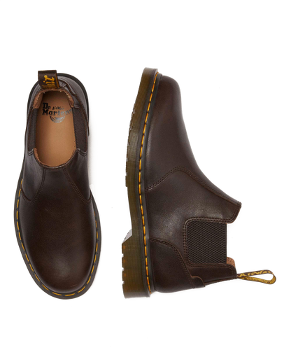 2976 Lo Rogue Leather Chelsea Boots in Brown