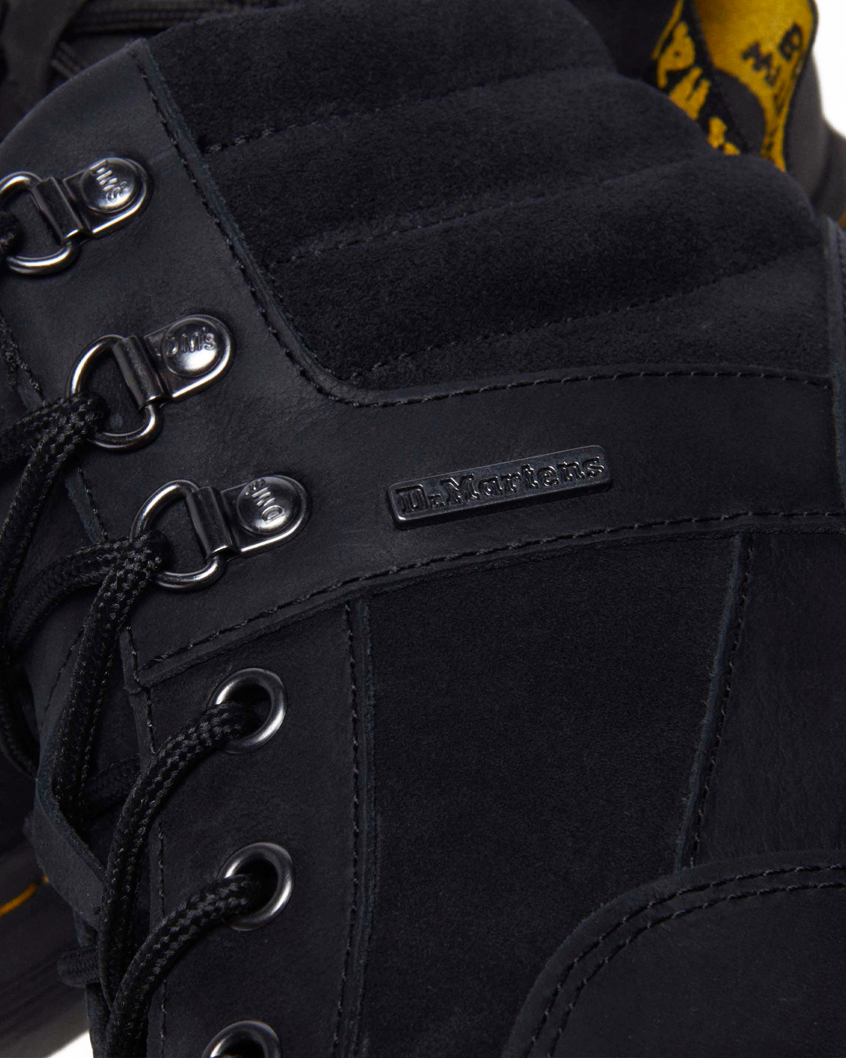 Crewson Chukka leather Padded Boots in Black