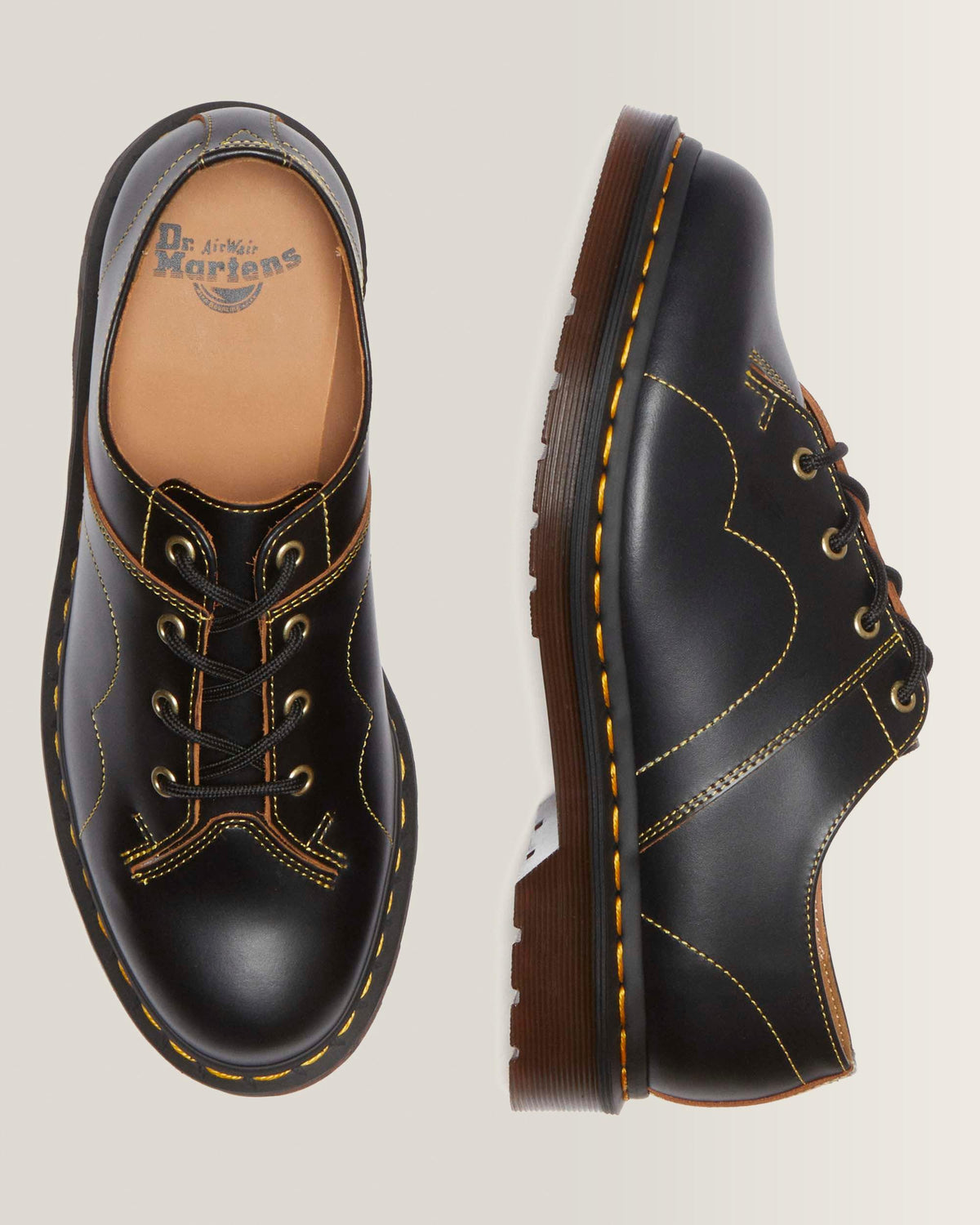 Church Vintage Smooth leather shoes in Black