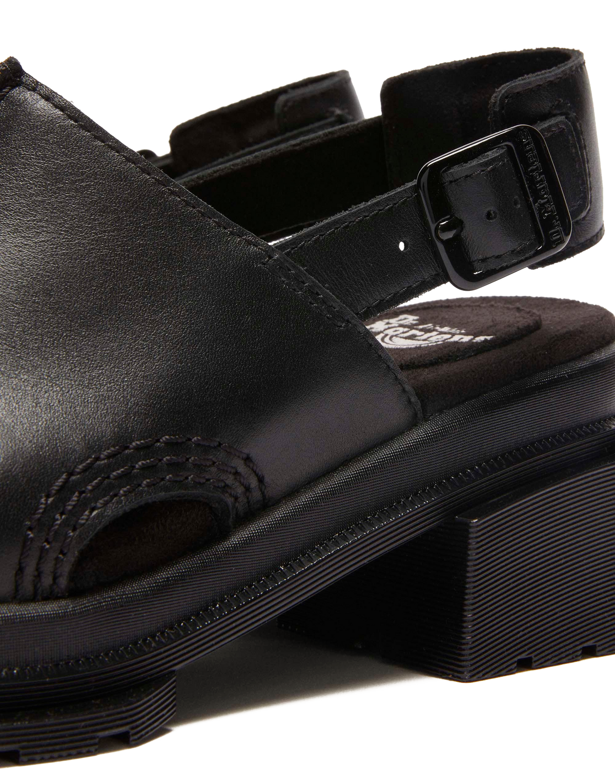 Maybole Wanama leather Sandals in Black