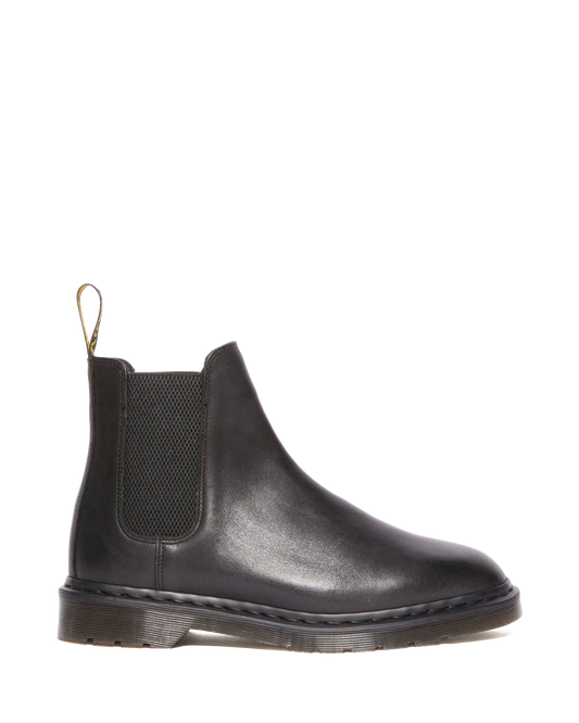 Graeme Analine leather Chelsea boots in Black