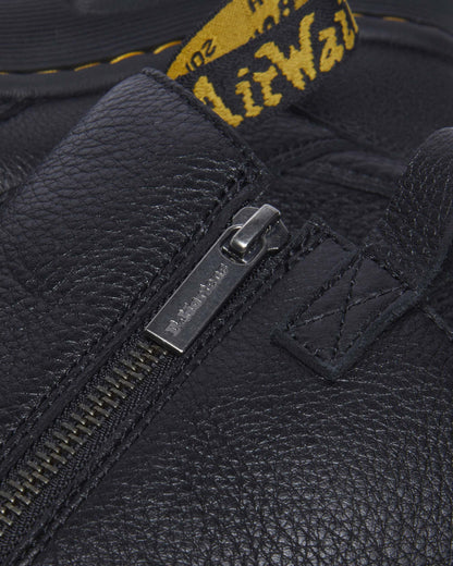 DMXL Rigger leather boots in Black