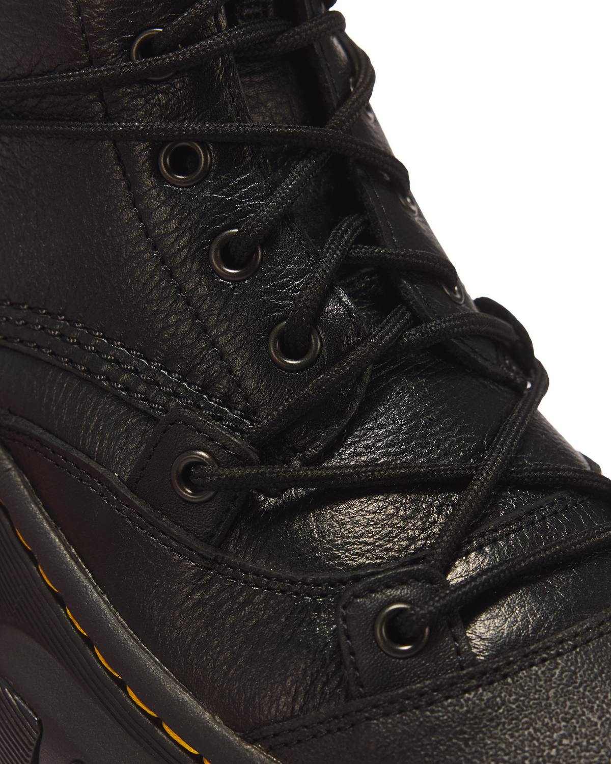 DMXL 8-eye leather boots in Black