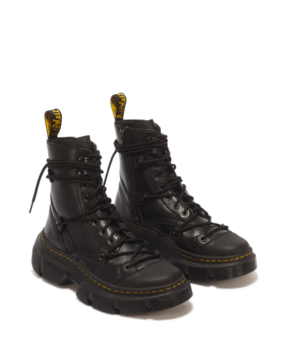 DMXL 8-eye leather boots in Black