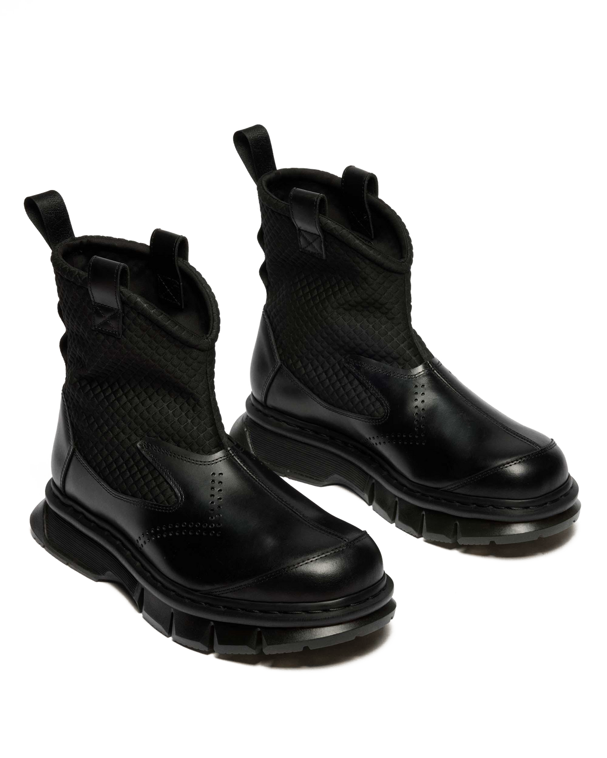QUBIST Rigger Boots in Black