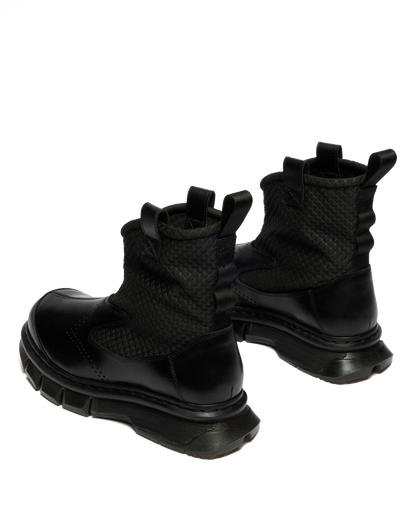 QUBIST Rigger Boots in Black