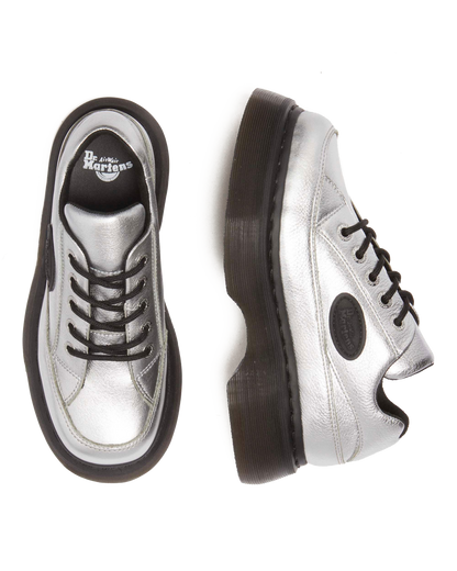 Buzz 5-eye metalic leather shoes in Metallic