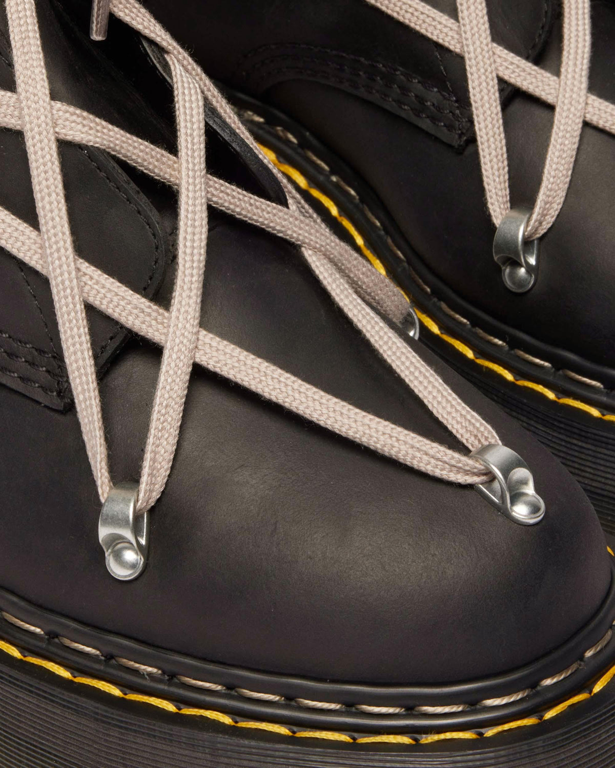 1B60 Rick Owens Pentalace Leather Platform Boots in Black