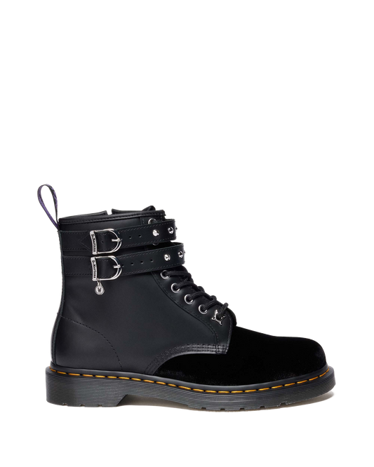 1460 Wednesday Boots in Black