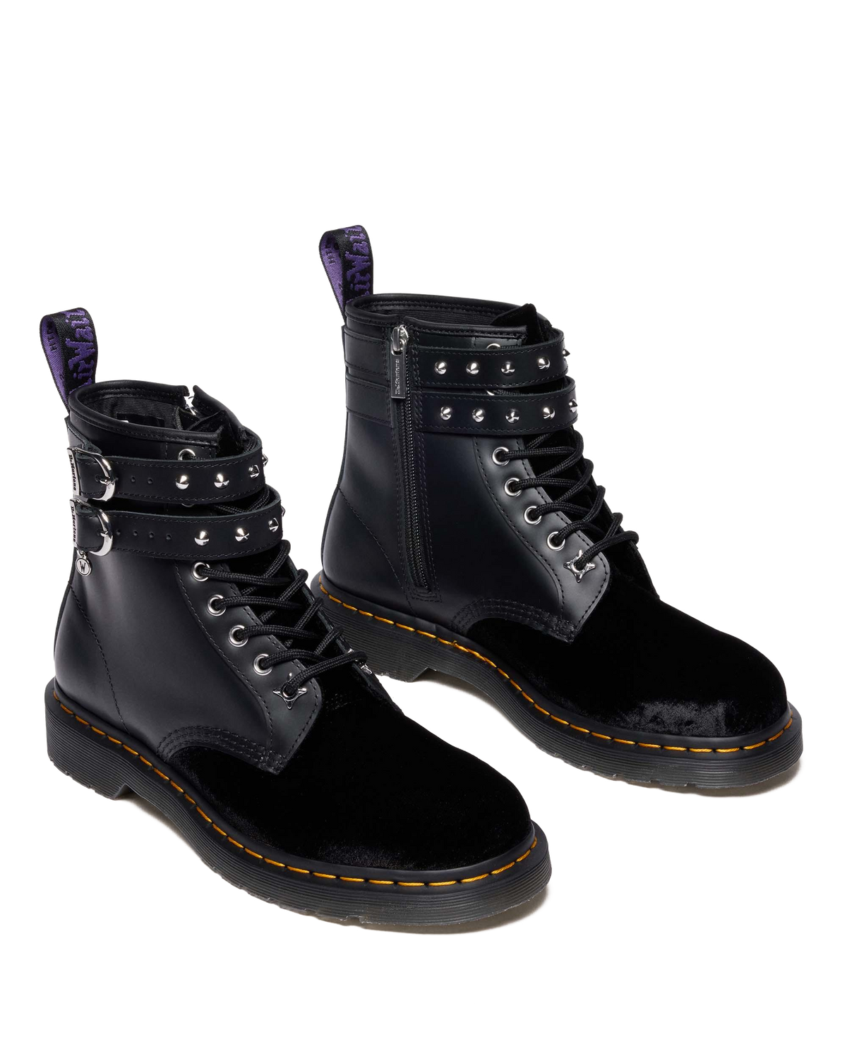 1460 Wednesday Boots in Black