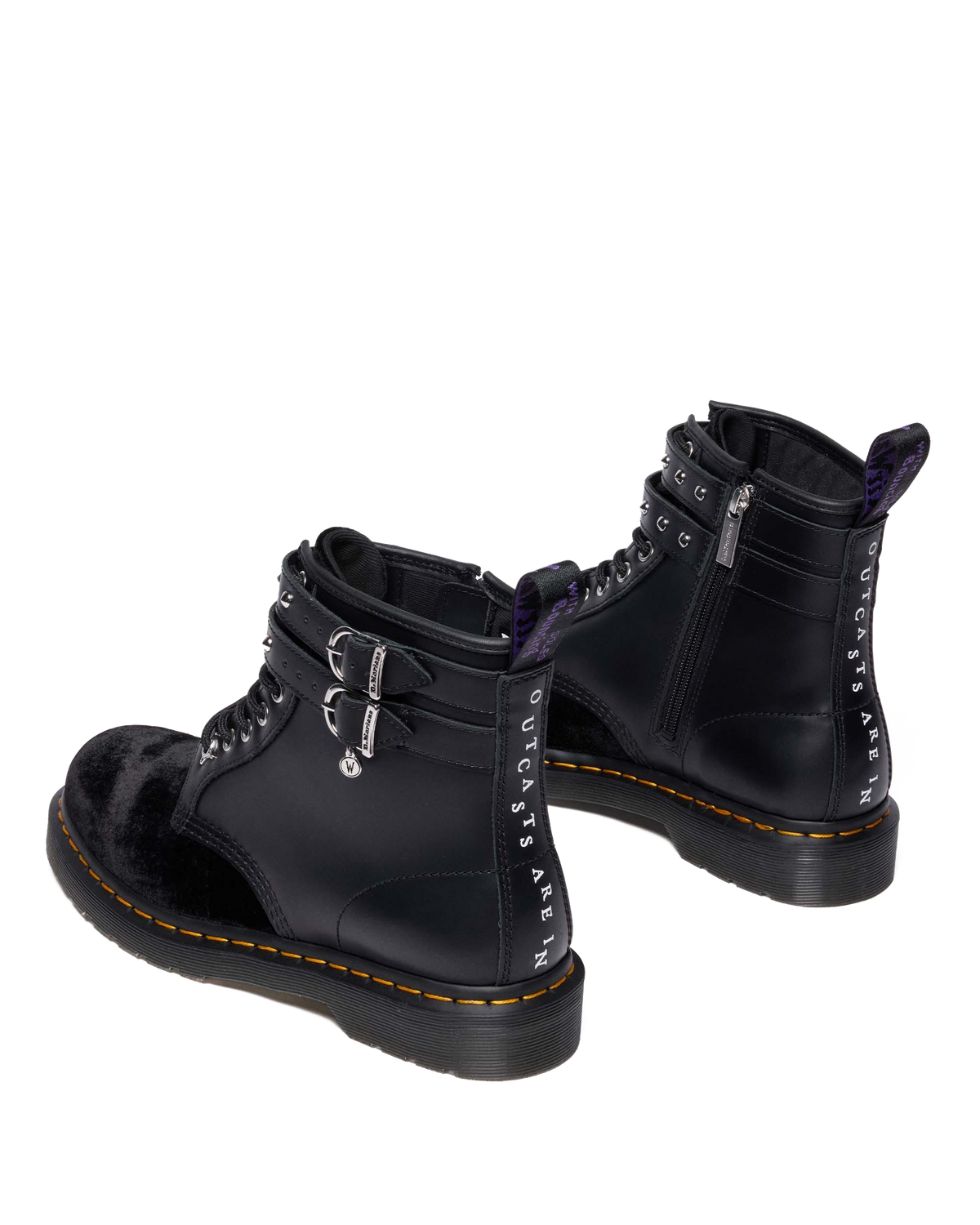 1460 Wednesday Boots in Black