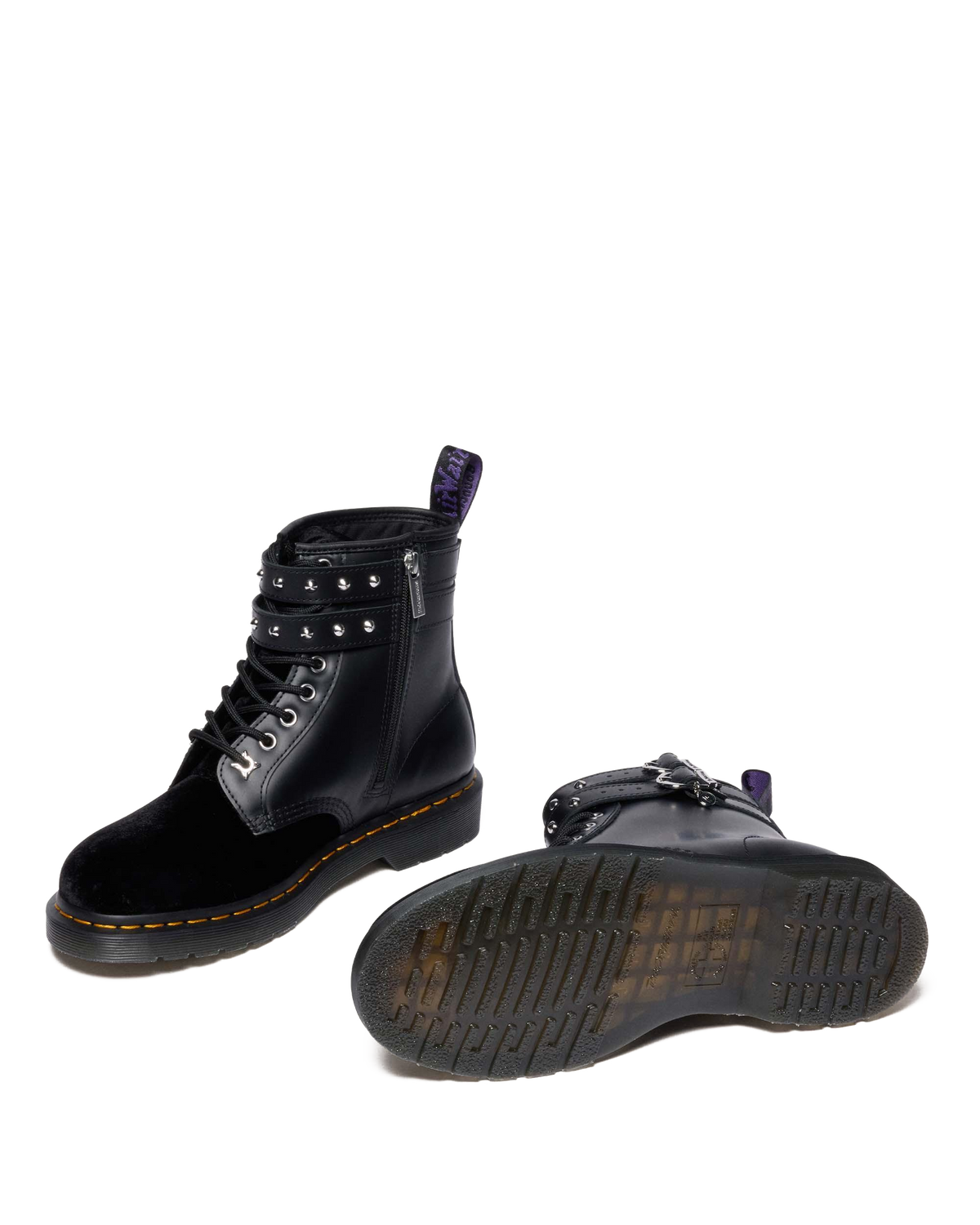 1460 Wednesday Boots in Black