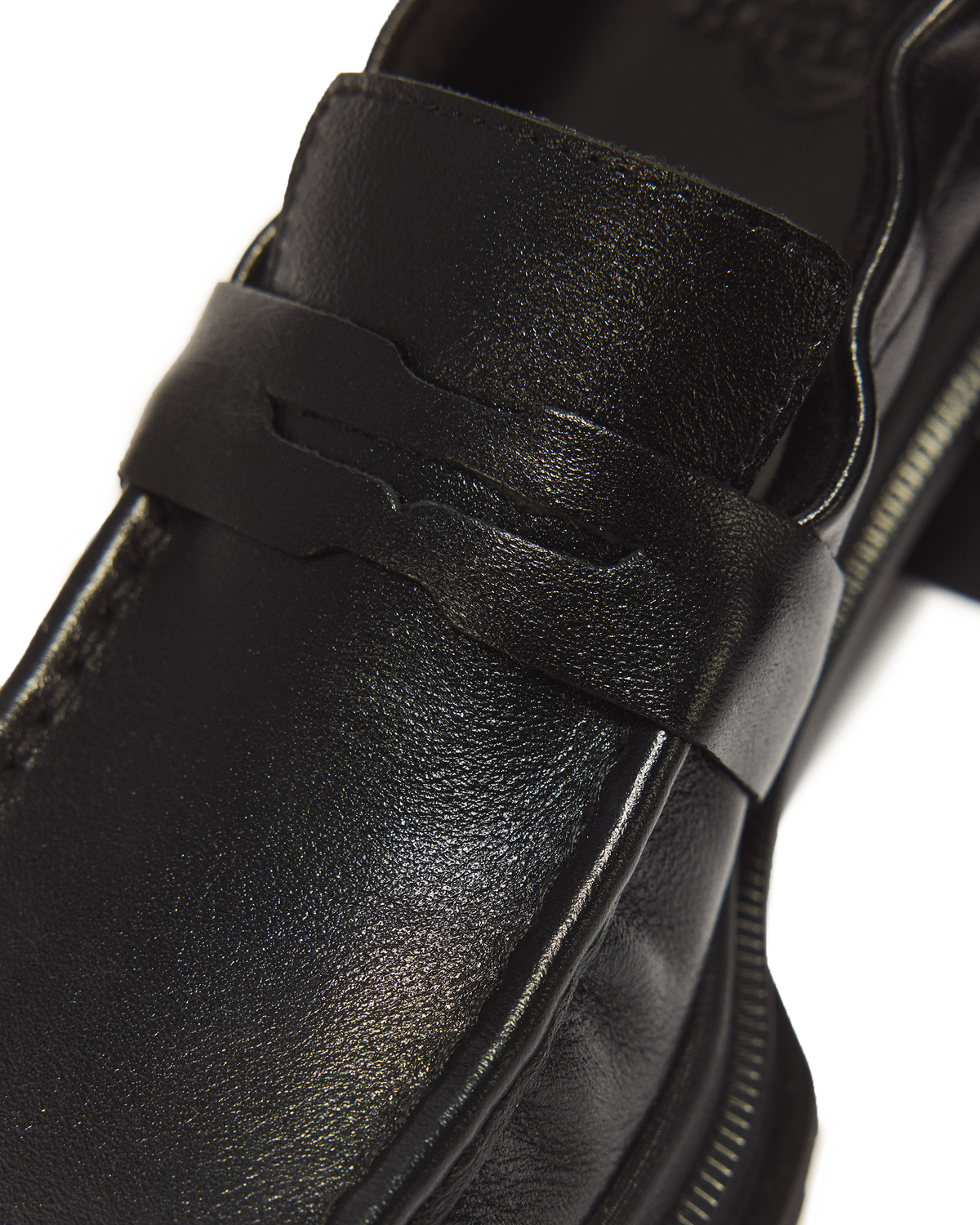 MAYBOLE LOAFER in Black