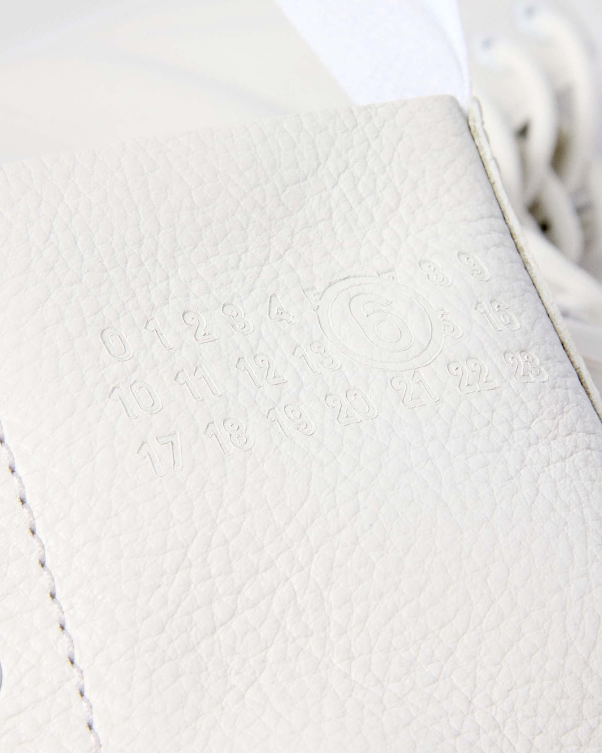 1460 TWIST MM6 in White+optical White
