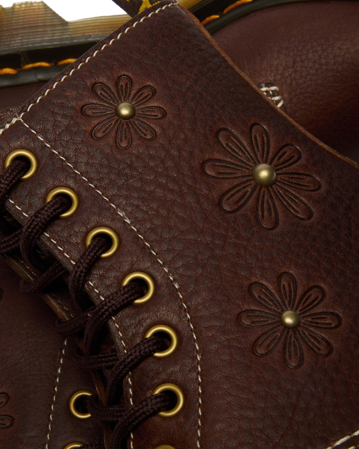 1460 Pascal Flower Grizzly Leather Boots in Dark Brown