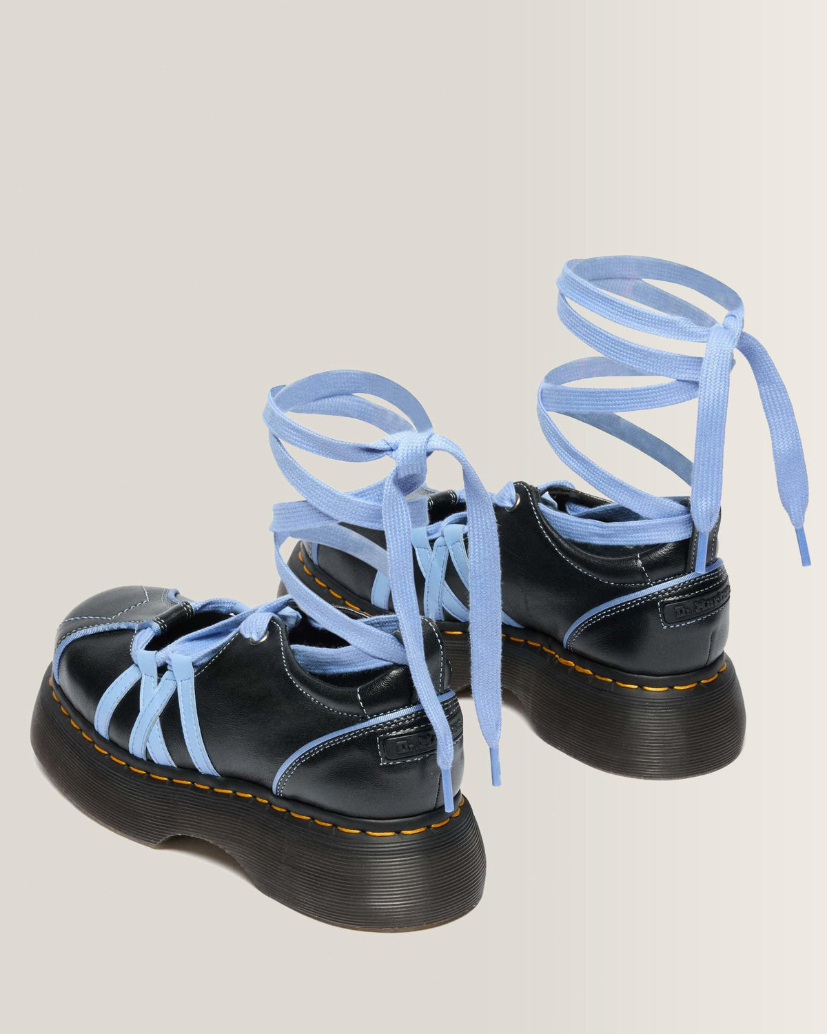 Buzz Ballerina Gloss Leather Shoes in Black